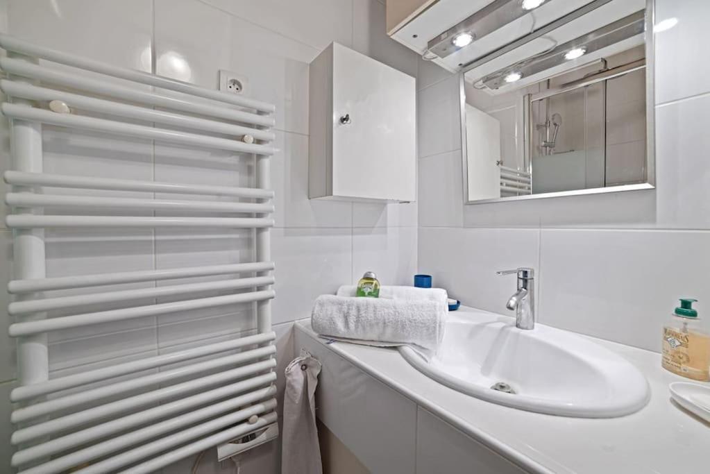 Artistic Apartment In Paris 12 Ngoại thất bức ảnh